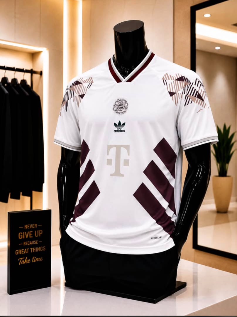 Bayern Munich 2024/25 Away Jersey